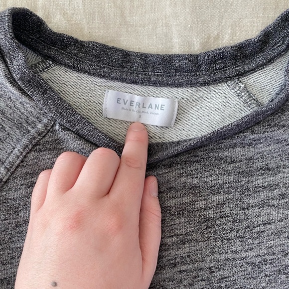 Everlane Gray Crew Neck Sweatshirt - Picture 3 of 5